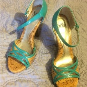 Teal heels